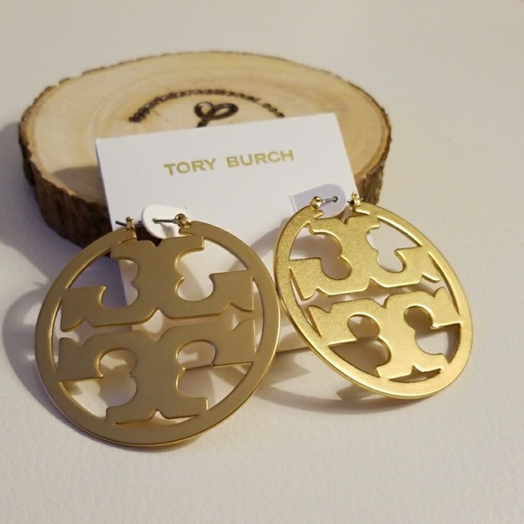 tory burch round earrings